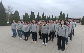 北京汽車制造廠黃驊基地黨委組織開展清明節(jié)緬懷英魂，致敬先烈活動